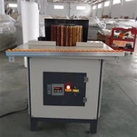 Machine de ponçage manuelle à brosses